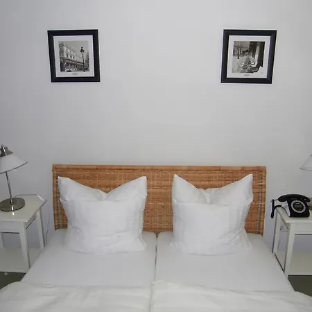 Schloss Tunzenberg Guest house