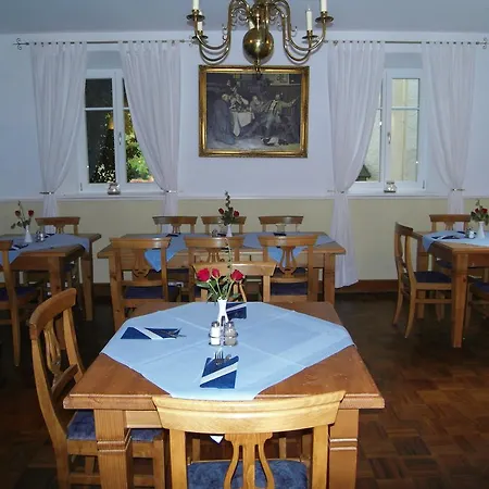Schloss Tunzenberg Mengkofen